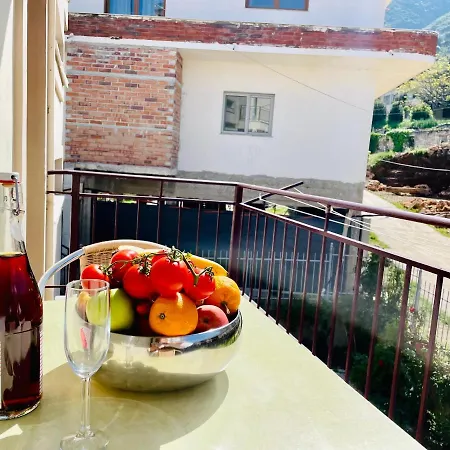 Jico Travel - Bani 公寓 Vlorë